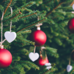 How To Decorate The Christmas Tree With Your Kids