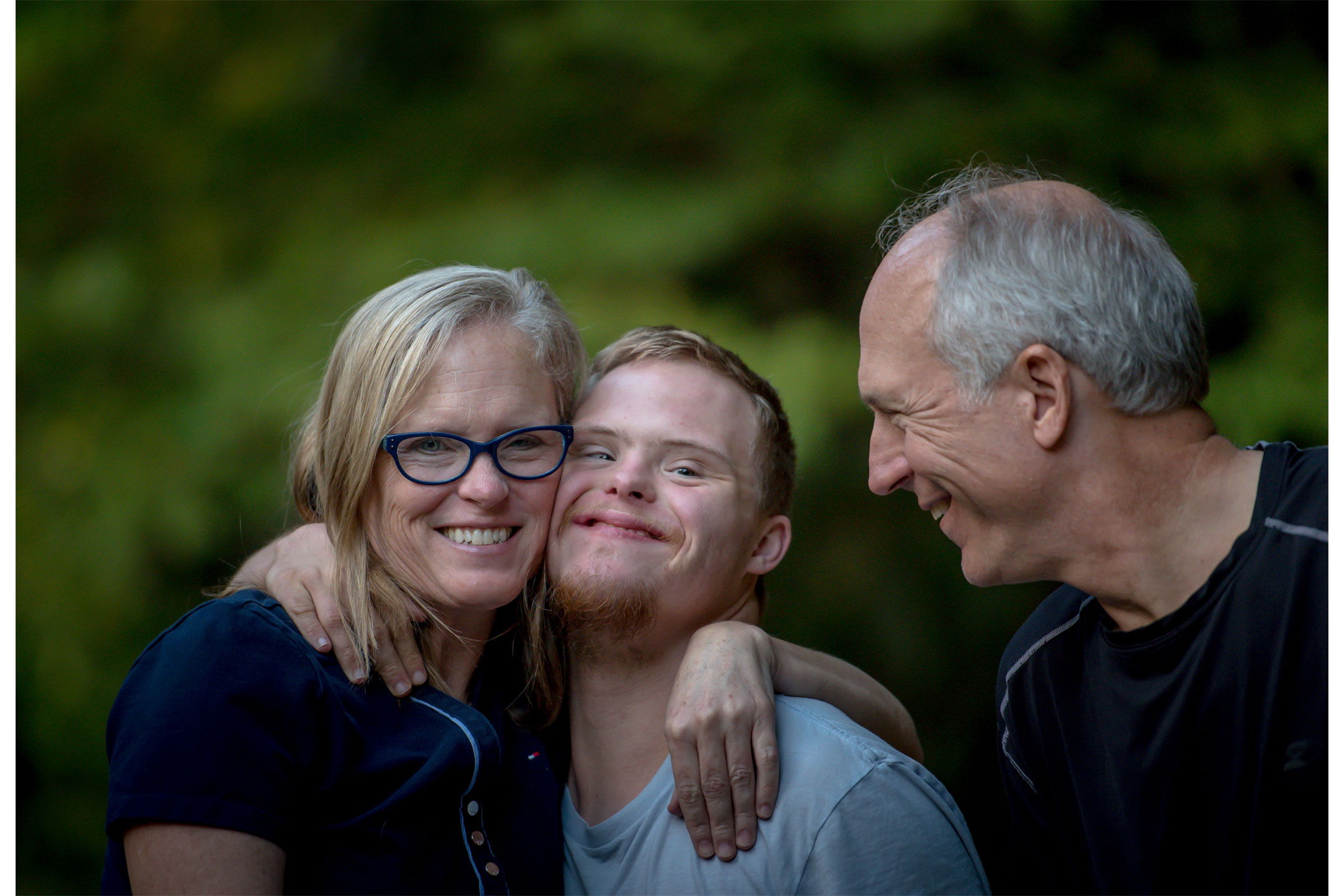 Down-syndrome-family2160