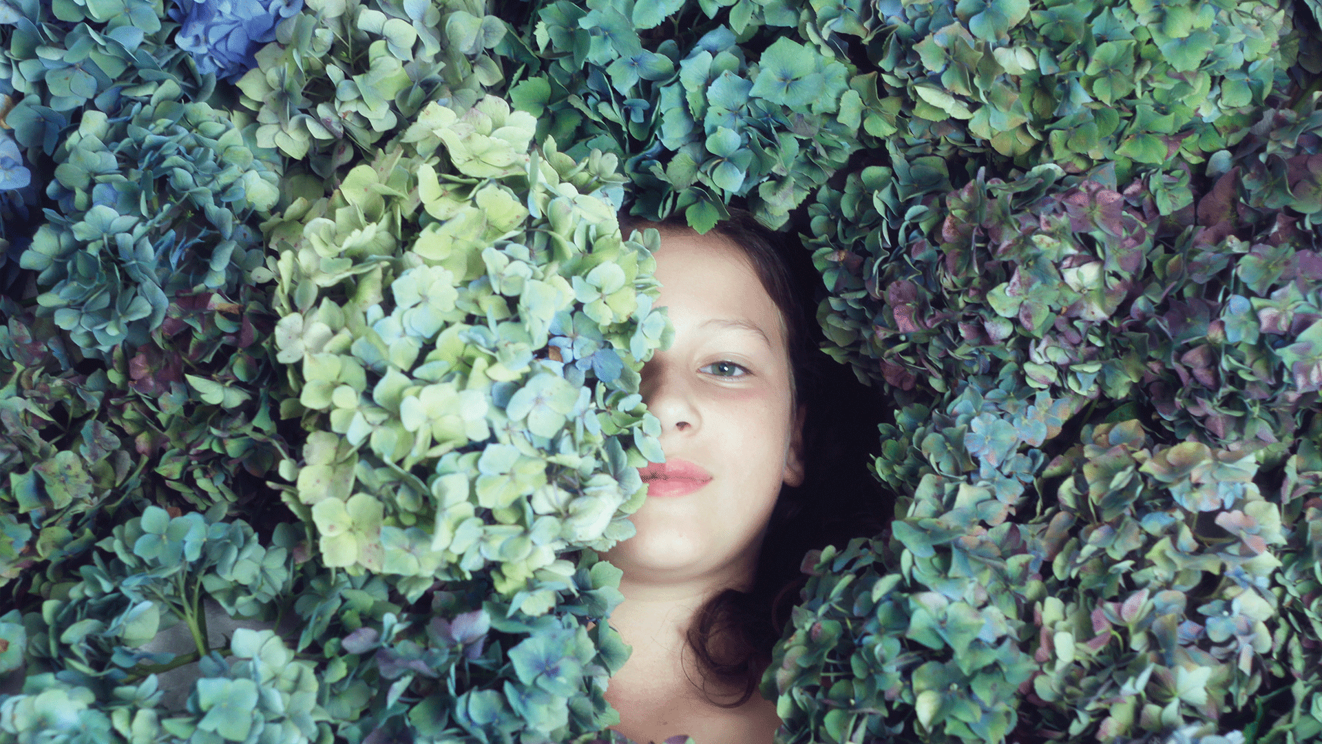 Motherhood + Creativity: Getting Kids Into Nature