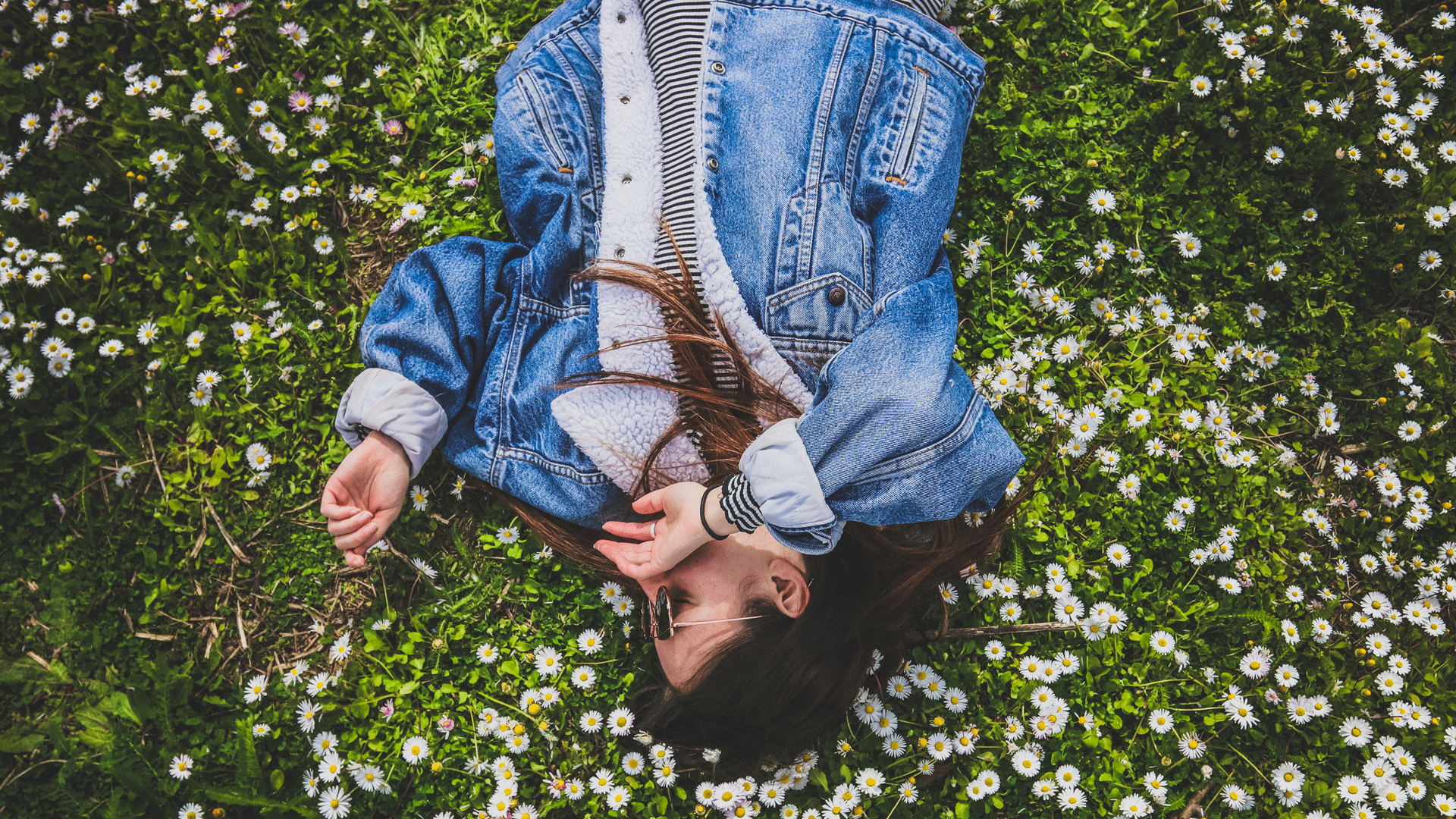 12 Ways To Bring More Flowers Into Your Life