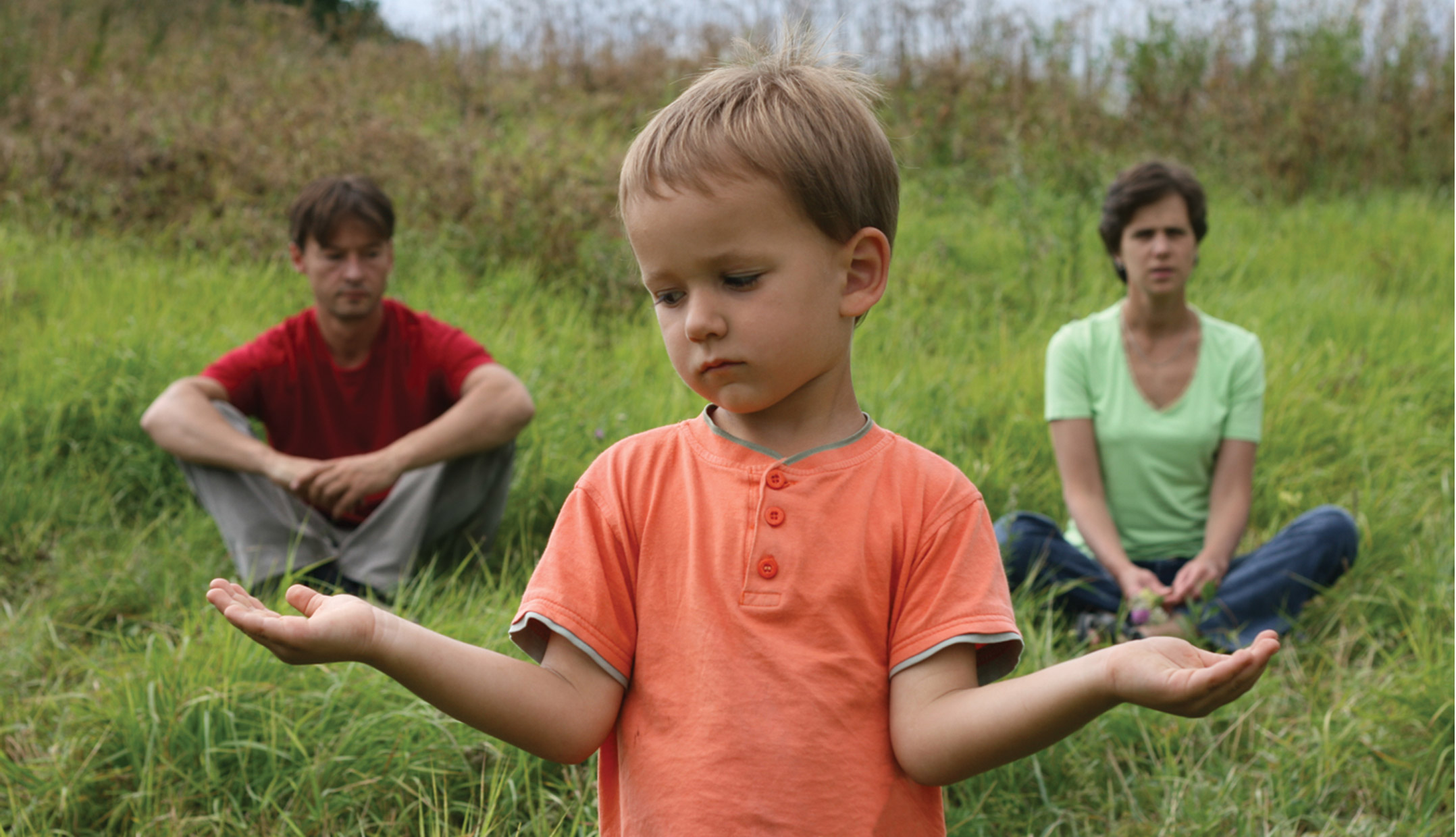 child-choosing-between-parents2160
