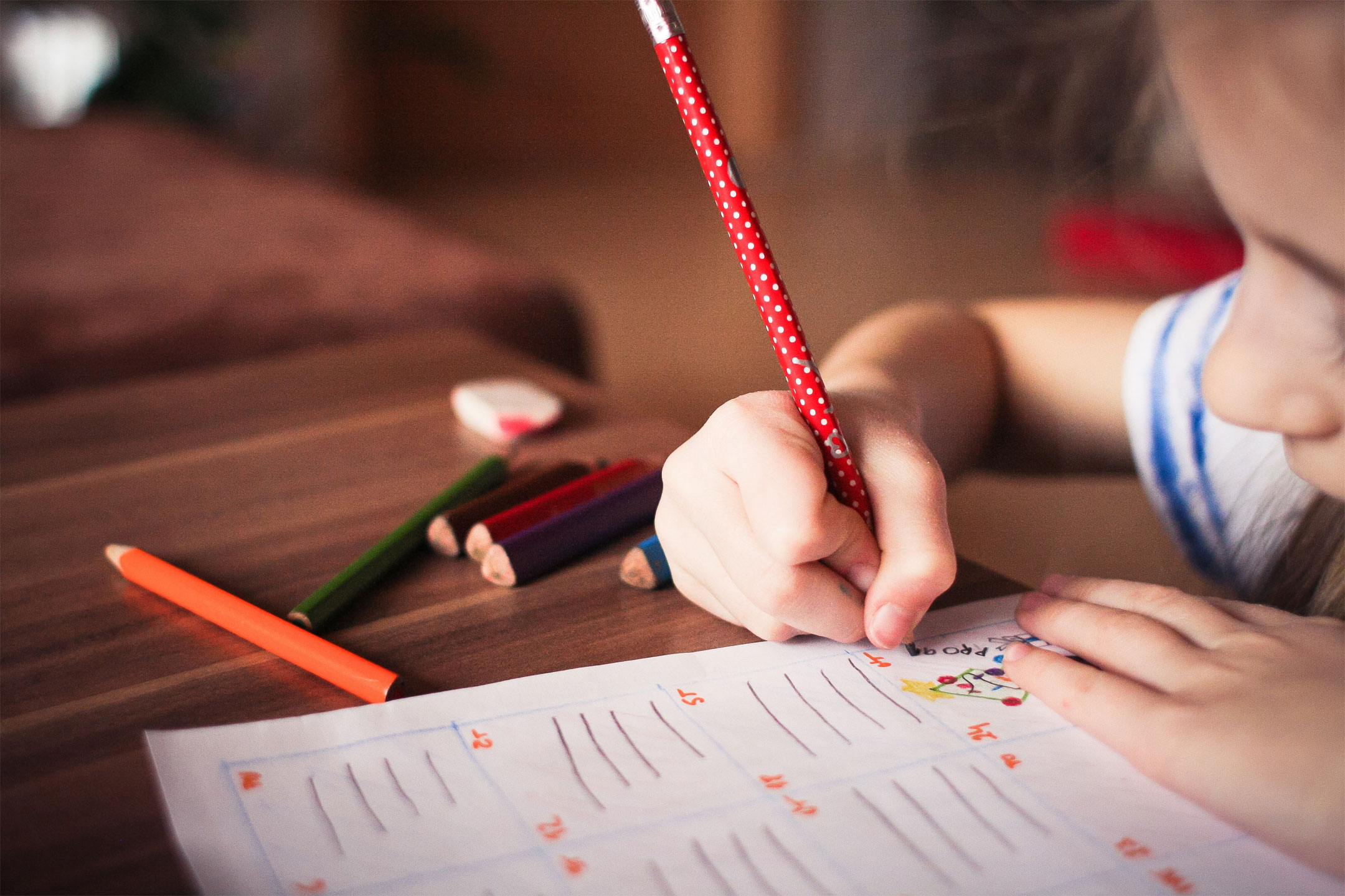 child-writing-blur2160