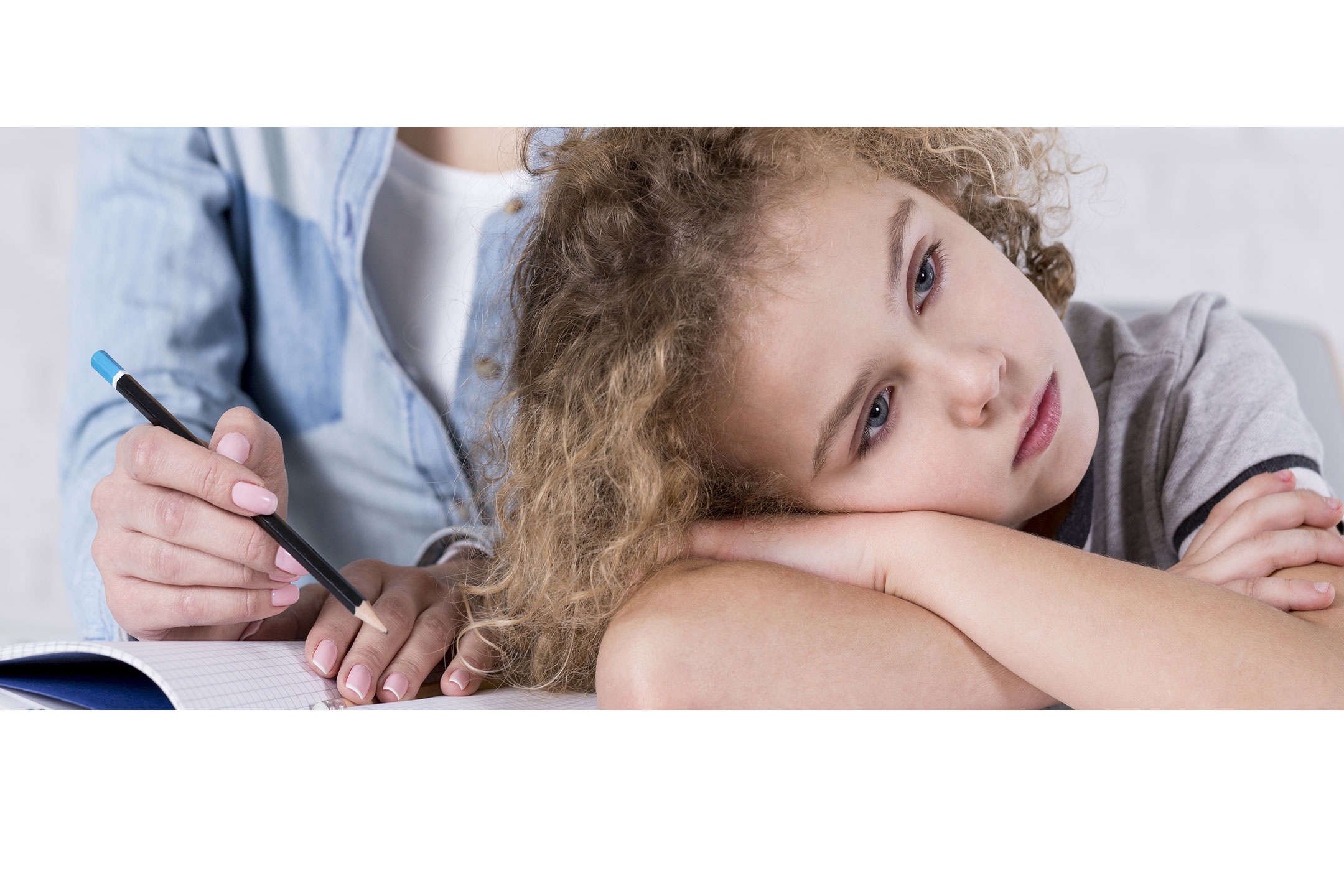 resentful-anxious-child-mum2160