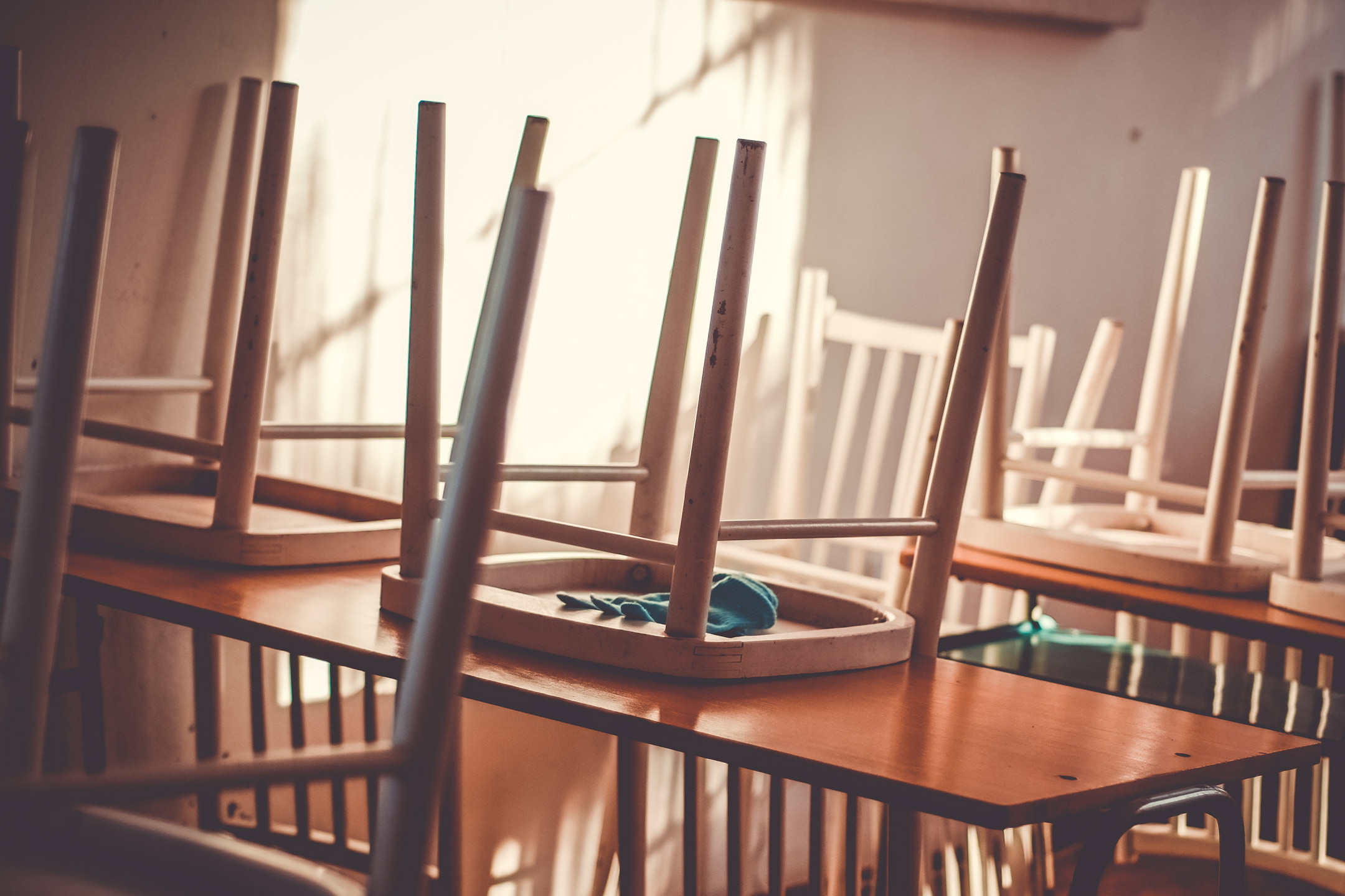 classroom-empty2160