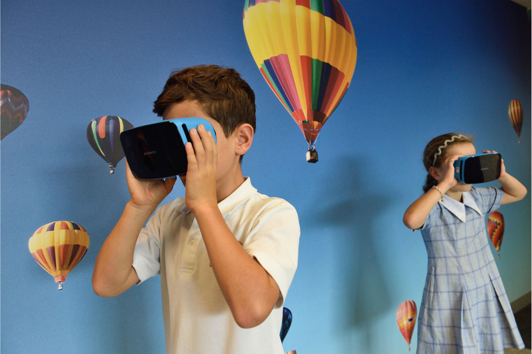 two-kids-STEM-Artificial-Intelligence2160