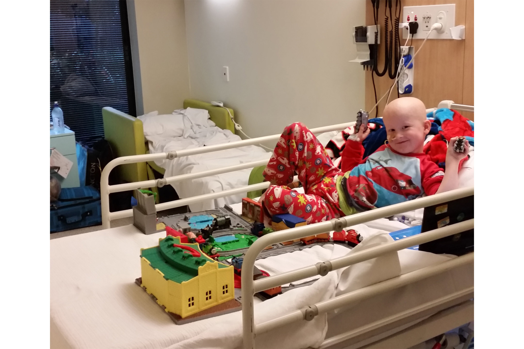 hospital-bed-childhood-cancer2160