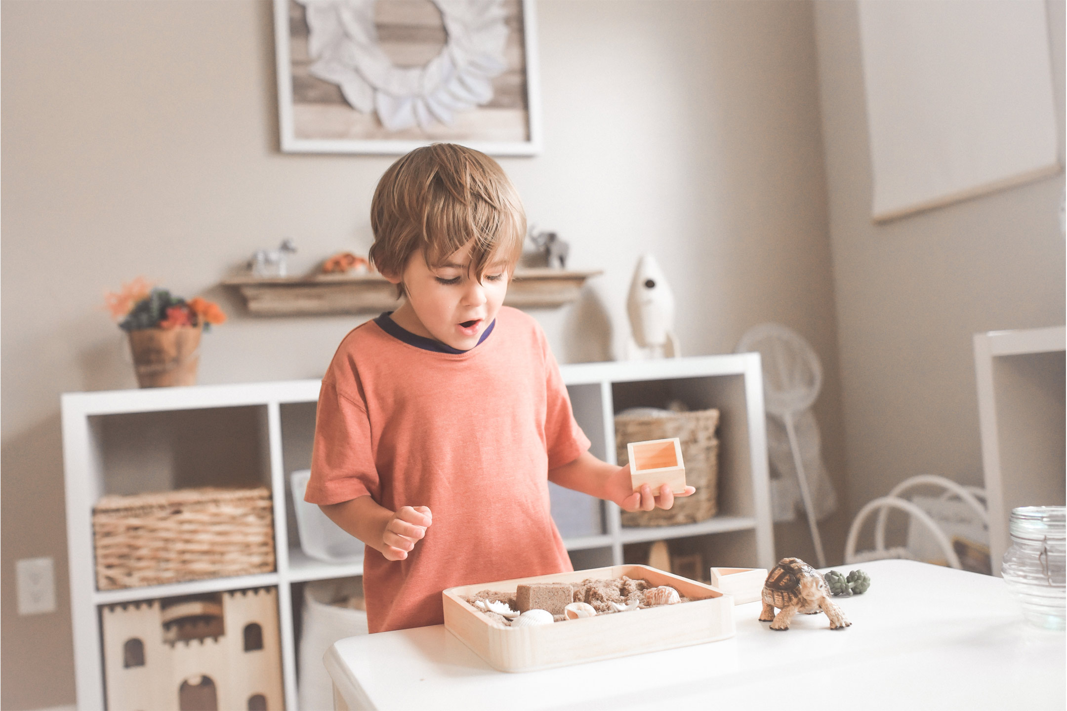 boy-with-curiosity-box2160
