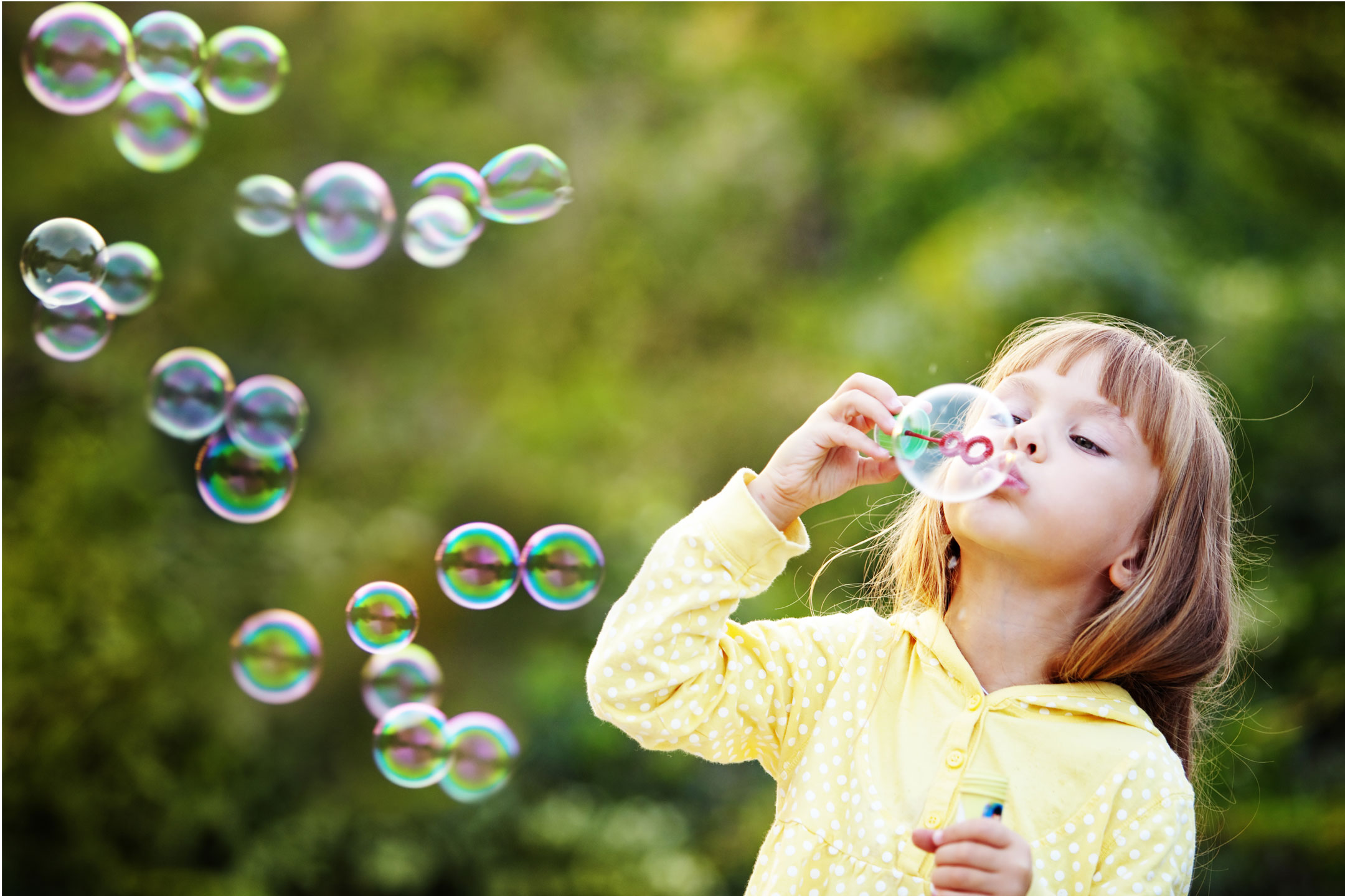 girl-blowing-bubbles2160