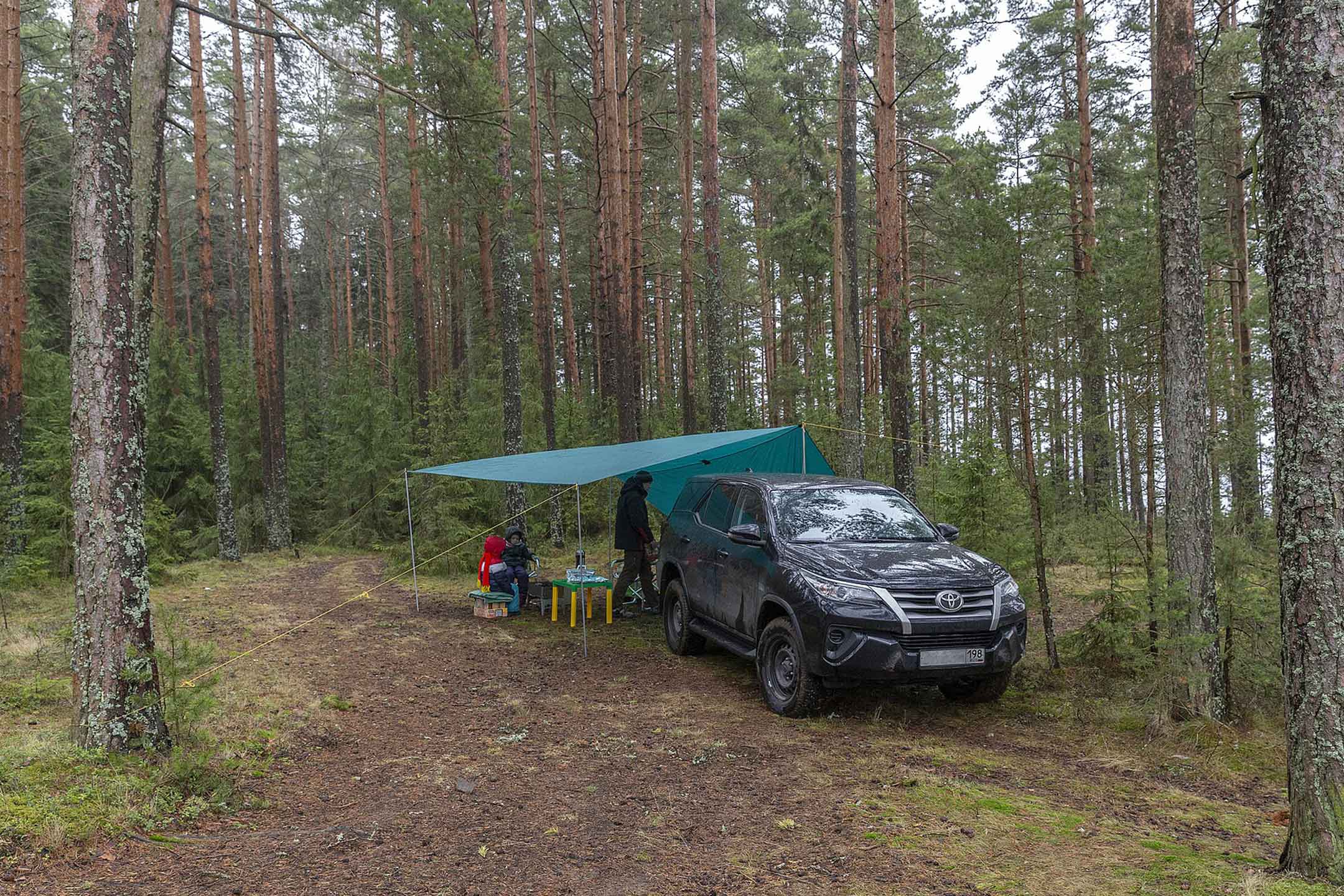 lunch-family-road-trip2160