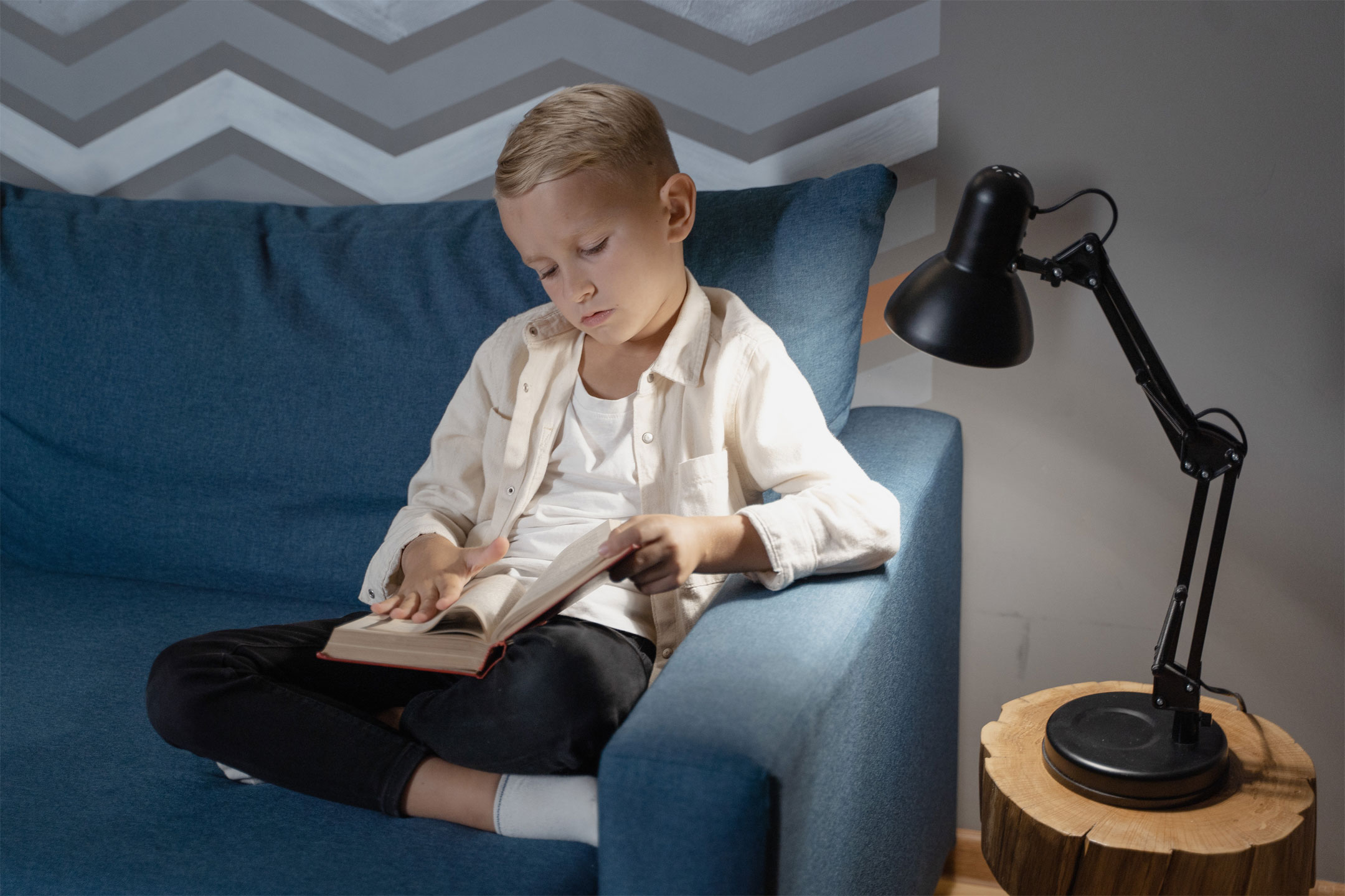 boy-on-couch-reading2160