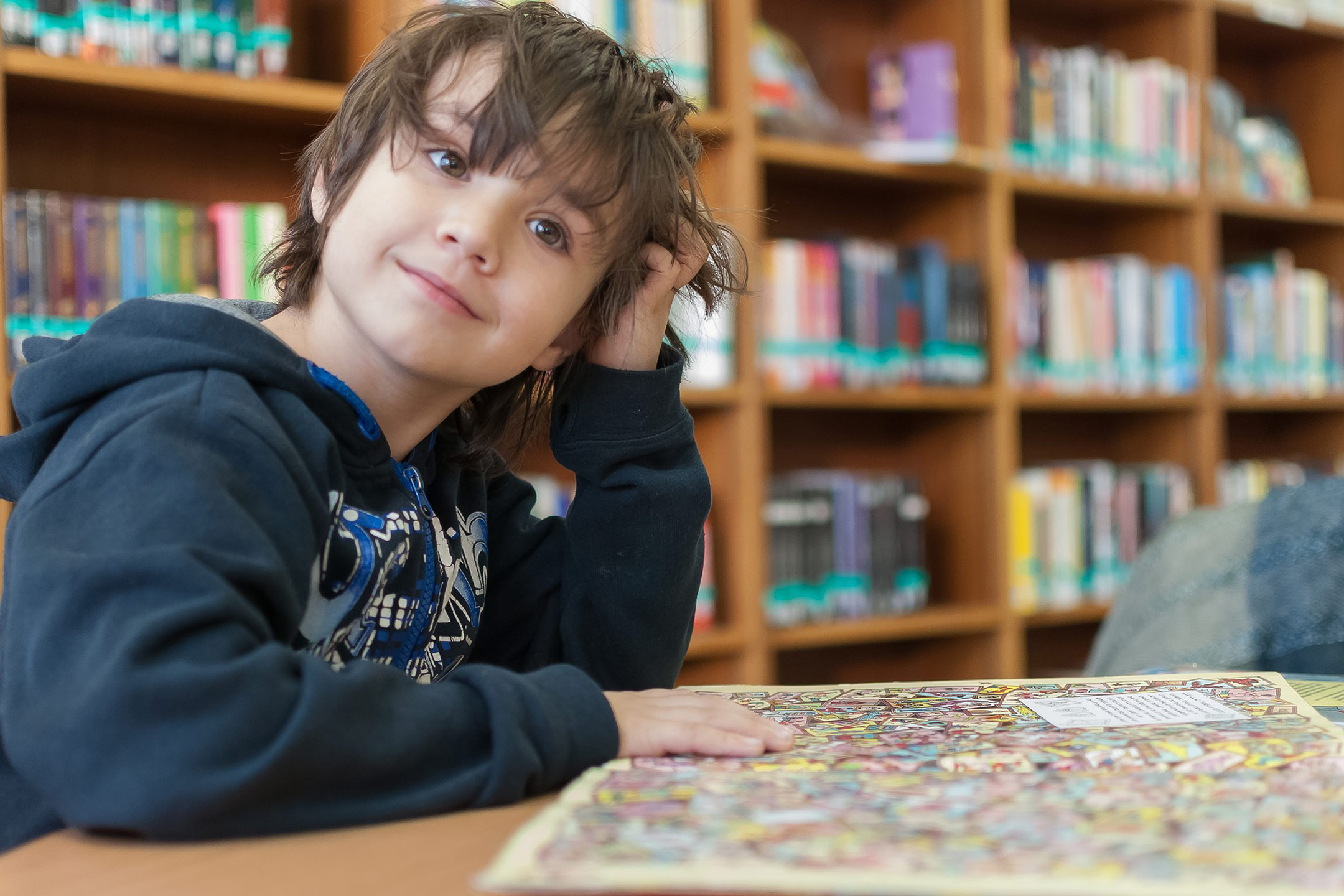 book-boy-library2160
