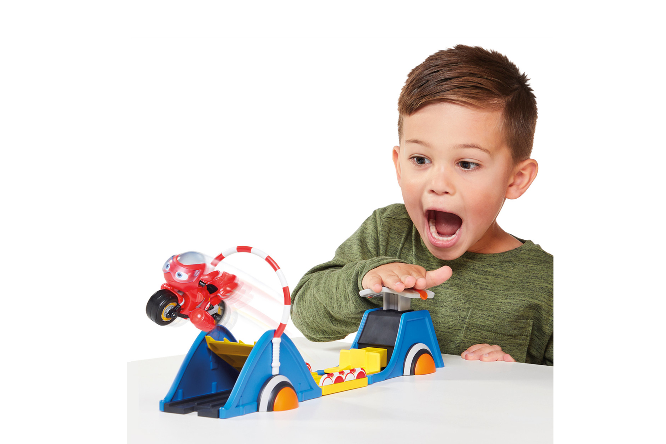 ricky-speed-stunt-playset2160
