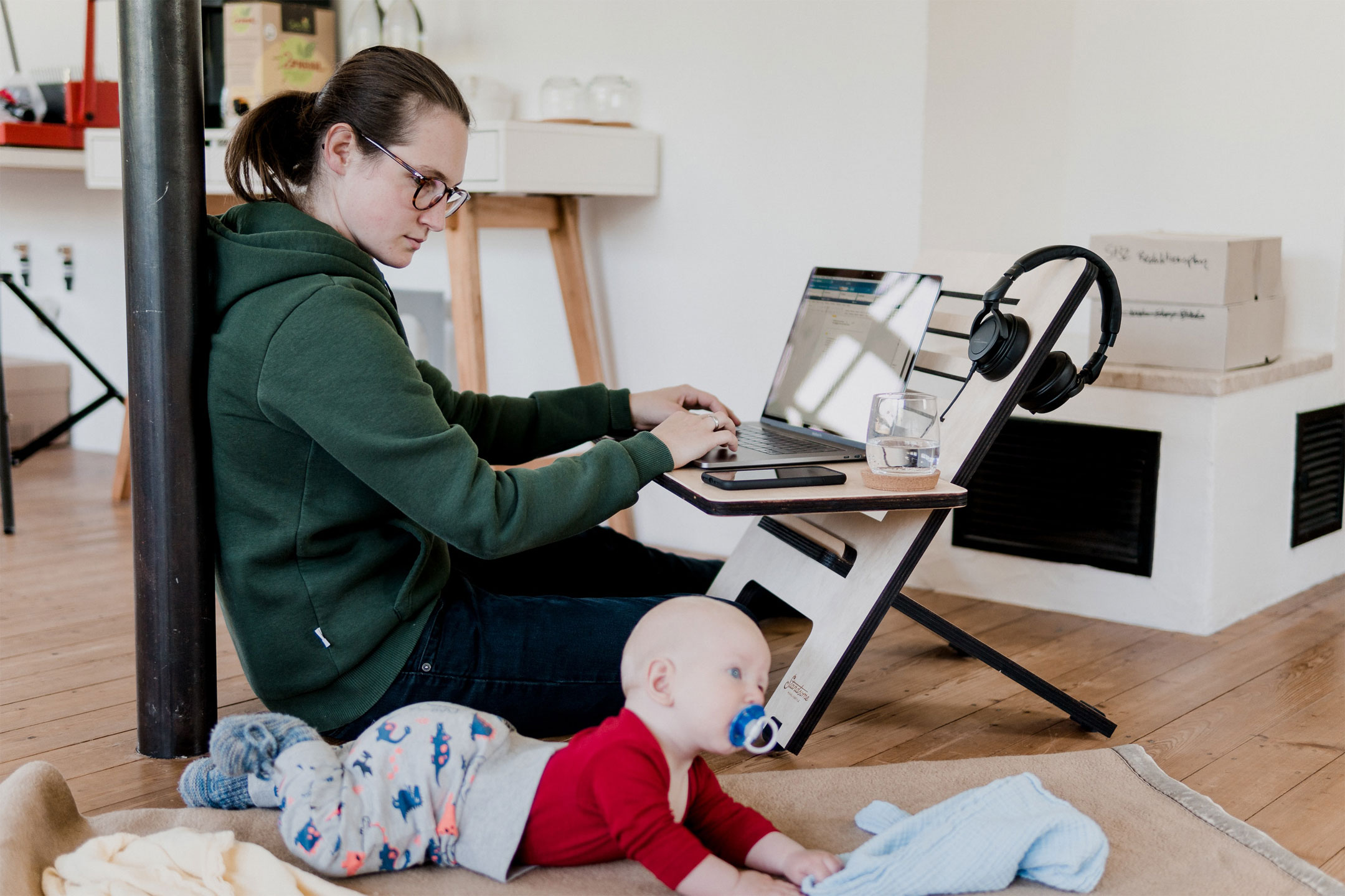 mum-baby-worklife2160