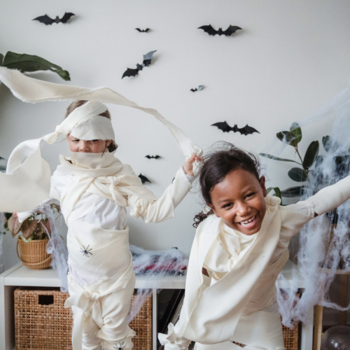 two-girls-halloween-fun2160