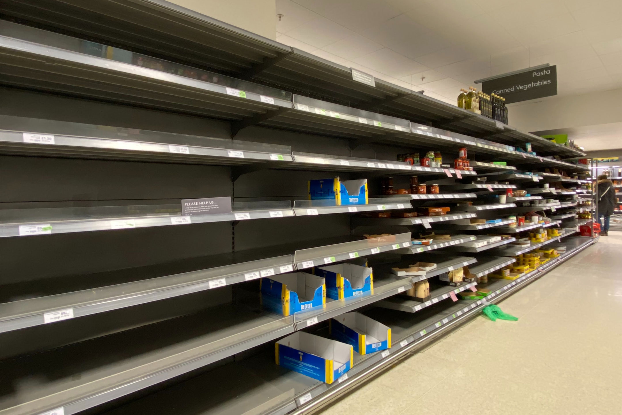 empty-supermarket-shelves-COVID2160